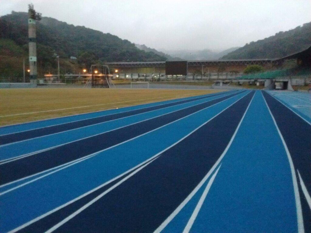 Top High Performance - Pista de Atletismo Toptrack